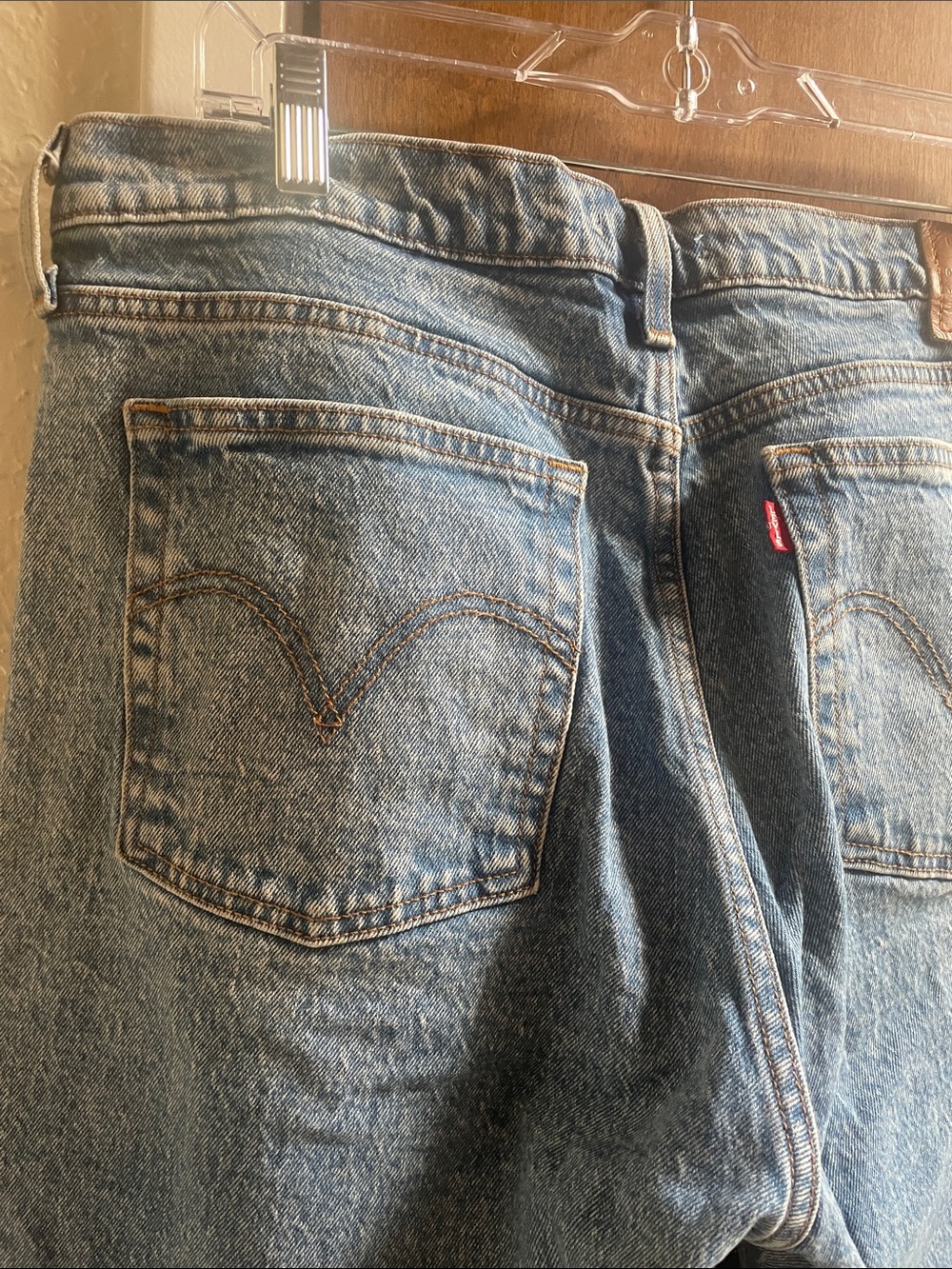 Classic Woman's or Men's Light Blue Denim Jeans - Picture 2 of 8